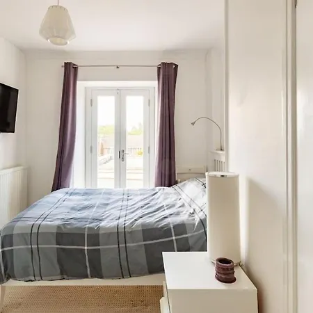 Apartment Handsome Georgian Residence W Splendid Stray View Harrogate
